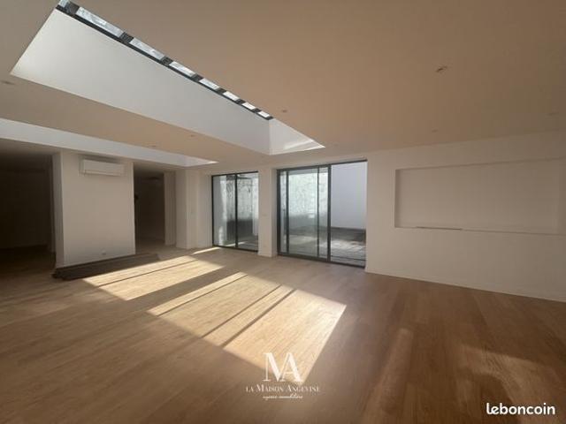 Appartement 5 pièces 181 m²