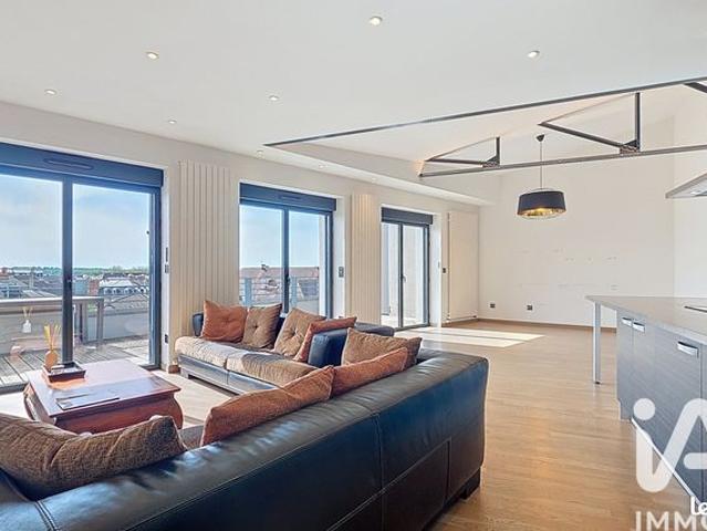 Appartement 5 pièces 182 m²
