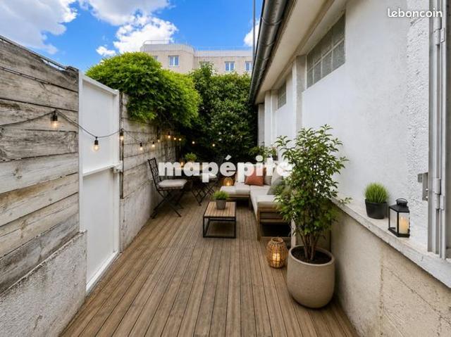 Appartement 5 pièces 182 m²