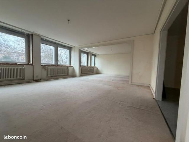 Appartement 5 pièces 184 m²