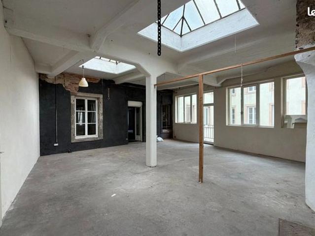 Appartement 5 pièces 185 m²