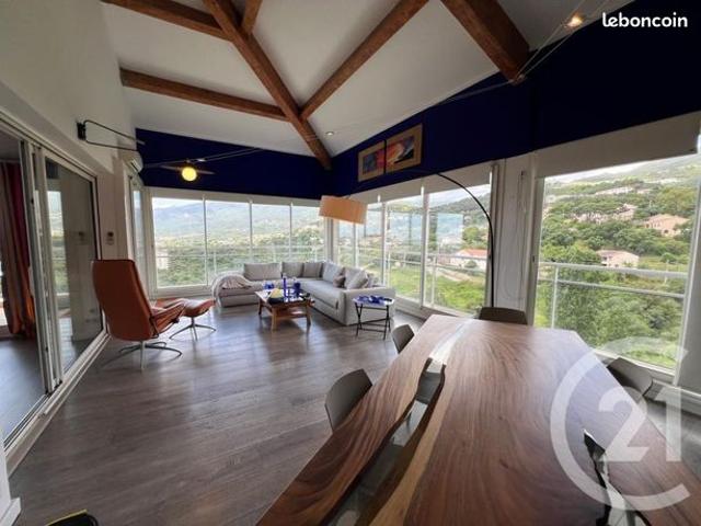 Appartement 5 pièces 186 m²