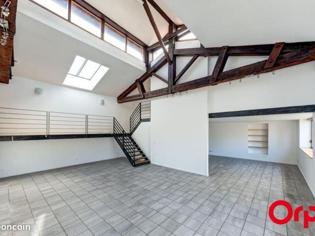 Appartement 5 pièces 187 m²