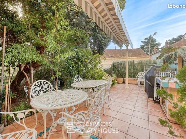 Appartement 5 pièces 189 m²