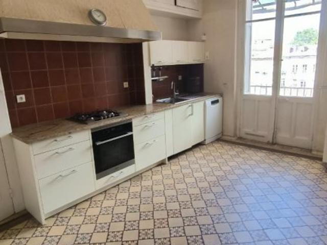 Appartement 5 pièces 191 m²