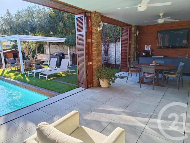 Appartement 5 pièces 192 m²