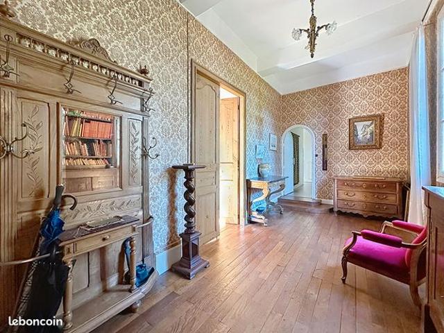 Appartement 5 pièces 193 m²