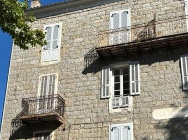 Appartement 5 pièces 195 m²