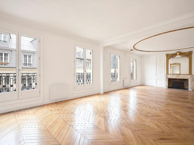 Appartement 5 pièces 196 m²