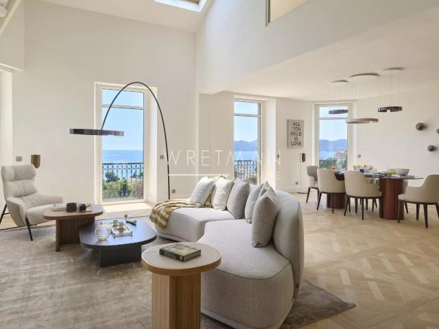 Appartement 5 pièces 197 m²