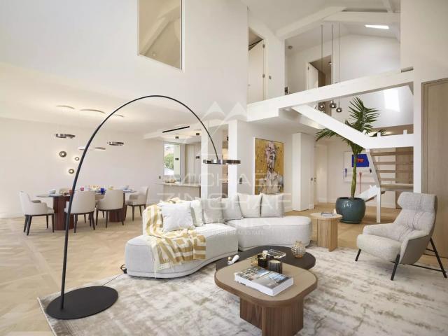 Appartement 5 pièces 197 m²