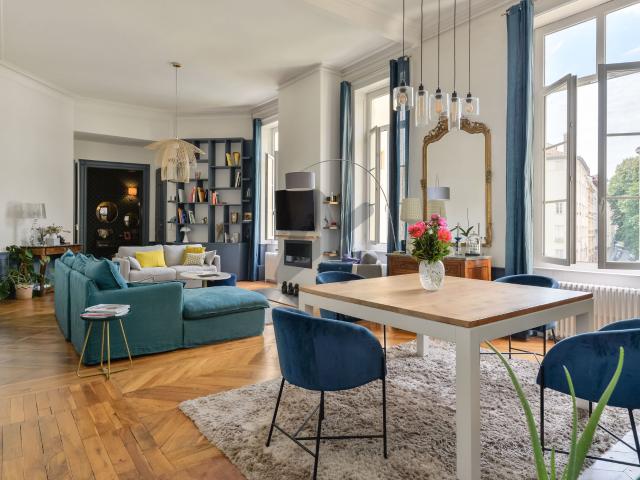 Appartement 5 pièces 199 m²