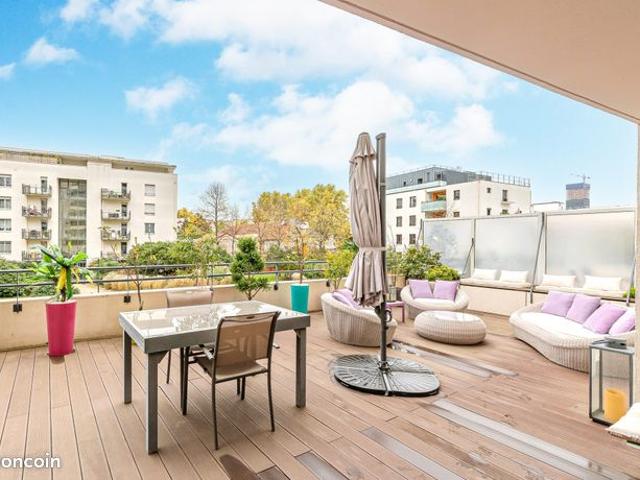 Appartement 5 pièces 204 m²