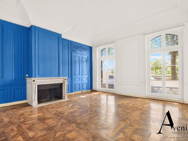 Appartement 5 pièces 205 m²