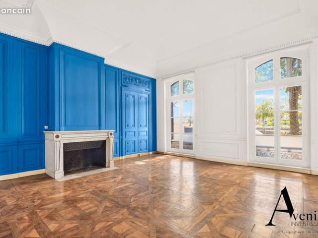 Appartement 5 pièces 205 m²