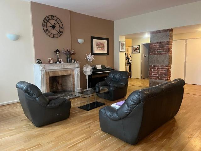 Appartement 5 pièces 206 m²