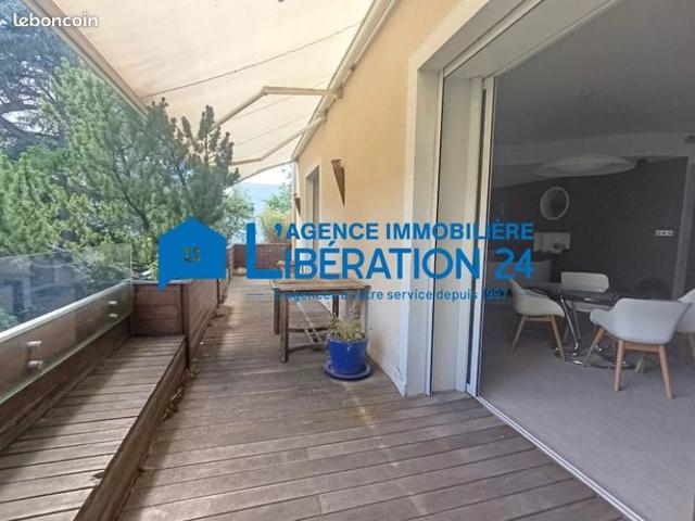 Appartement 5 pièces 207 m²