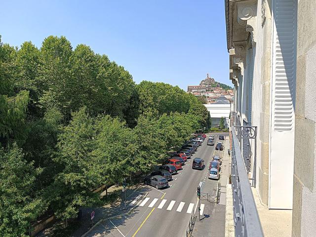 Appartement 5 pièces 207 m²