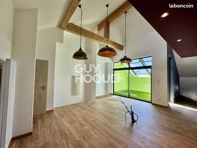 Appartement 5 pièces 208 m²