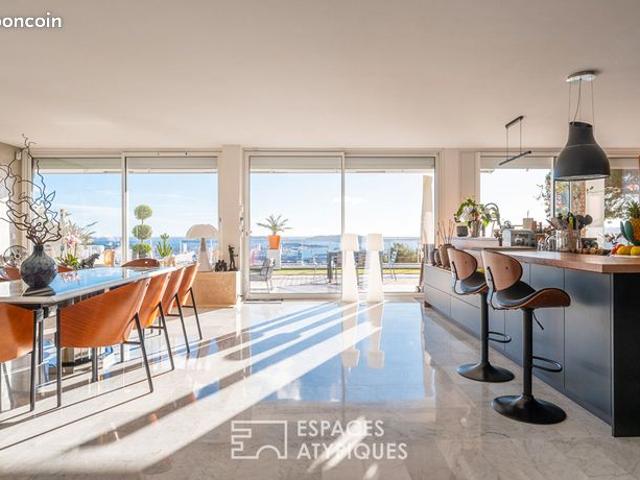 Appartement 5 pièces 212 m²