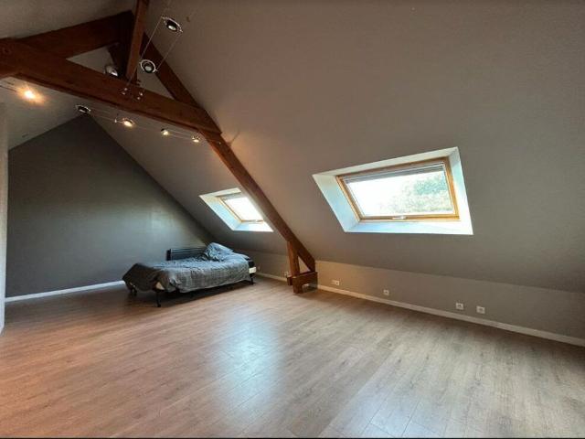 Appartement 5 pièces, 217 m² à louer à La Chapelle Vendômoise 41330