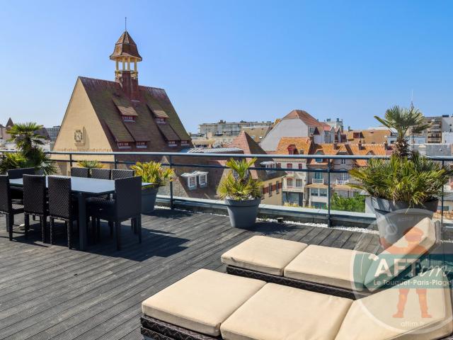 Appartement 5 pièces 222 m²