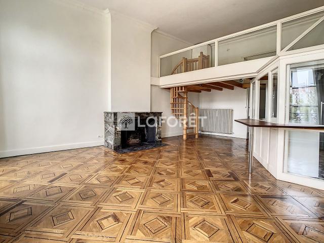 Appartement 5 pièces, 222 m² à louer à Lyon 2 69002
