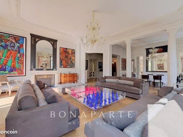 Appartement 5 pièces 230 m²