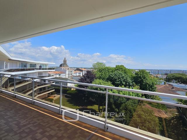 Appartement 5 pièces 230 m²