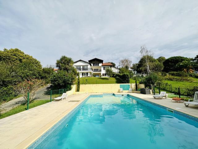 Appartement 5 pièces 237 m²