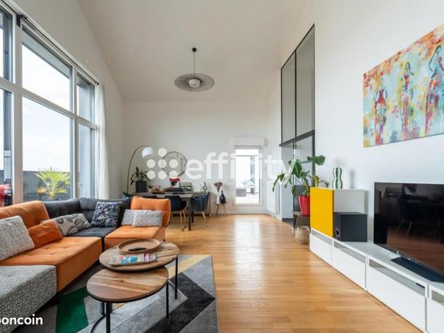 Appartement 5 pièces 240 m²