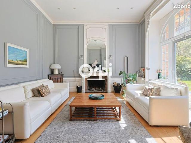 Appartement 5 pièces 250 m²