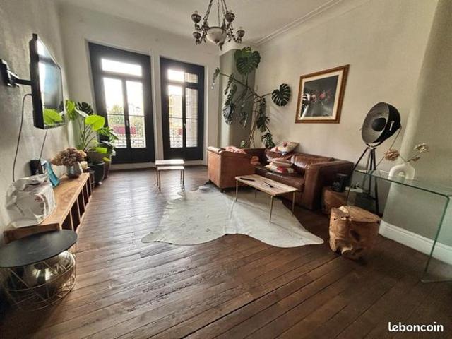 Appartement 5 pièces 395 m²