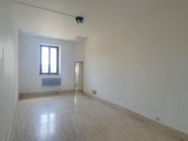 Appartement 5 pièces à Armaucourt FR