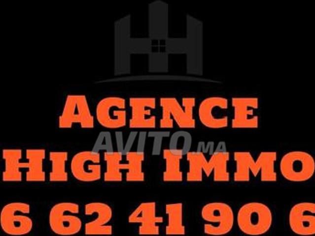 Appartement 5 pièces à Hay Riad
