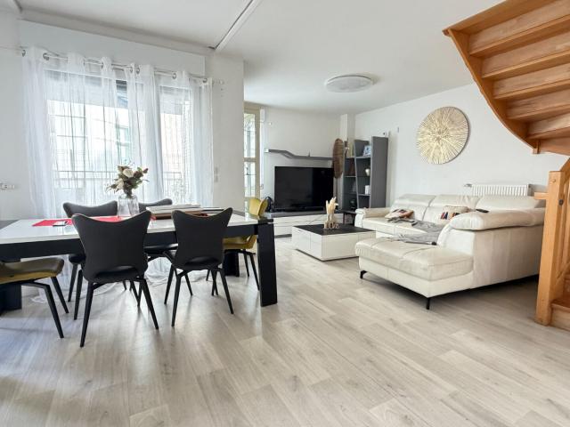 Appartement 5 pièces à louer en rez de chaussée à Evry Courcouronnes