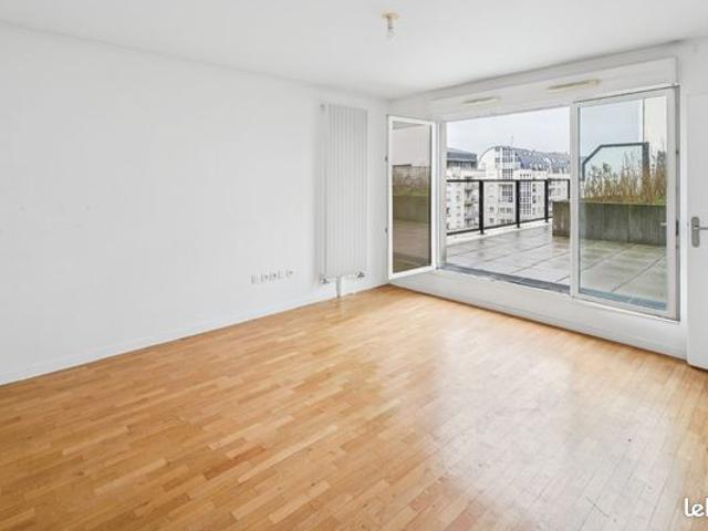 Appartement 5 pièces avec terrasse Cergy