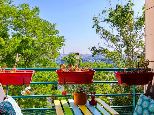 Appartement 5 pièces avec terrasse et vue Tour Eiffel