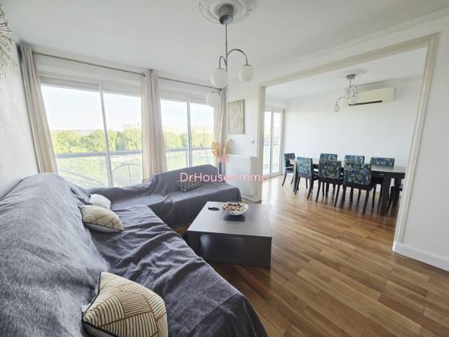 APPARTEMENT 5 PIECES BALCON PARKING CAVE