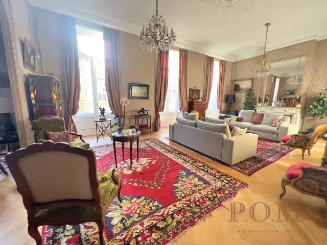 Appartement 5 pièces Bordeaux centre 219m² Bordeaux