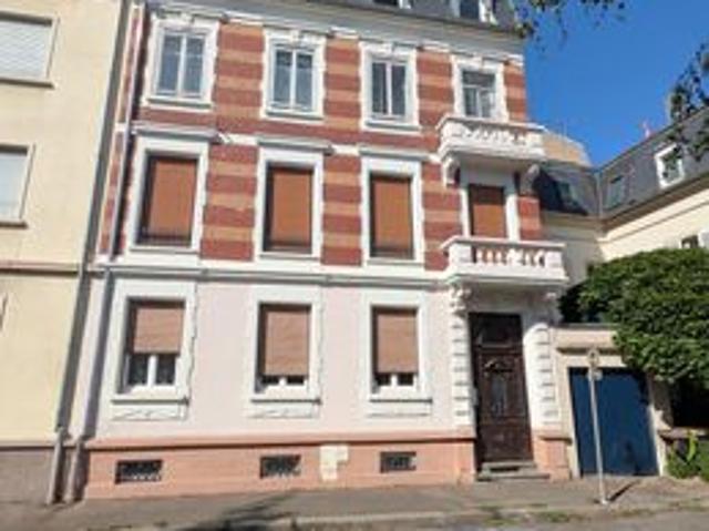Appartement 5 pièces de 95 m² à fort potentiel – Mulhouse