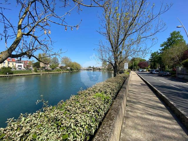 Appartement 5 pièces en bords de Marne