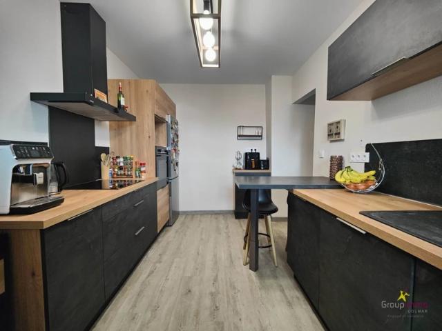 Appartement 5 pièces rénové en 2023 dans un immeuble de débu