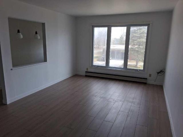 Appartement 5 1/2 à Huntingdon 2e étage