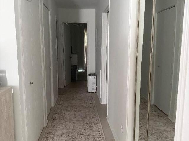 Appartement 5 1/2 à louer à Chomedey Laval