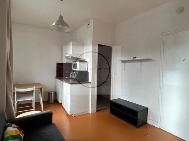 Appartement 5ème étage 20 m2