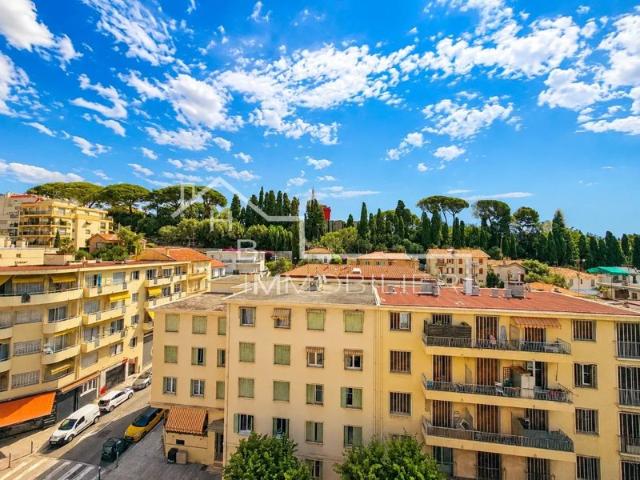 Appartement 5ème étage 48 m2