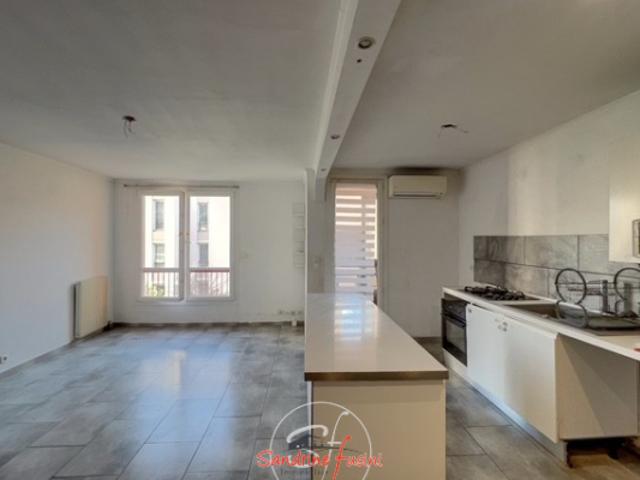 APPARTEMENT 5P AVEC CAVE