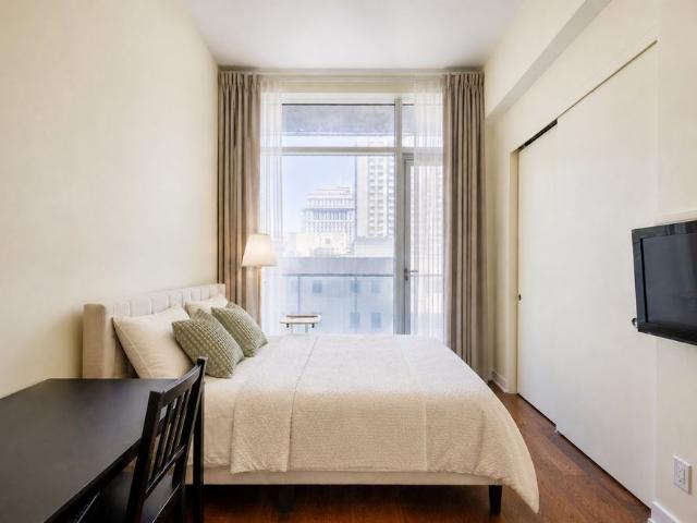 Appartement 602 1155 Rue de la Montagne
