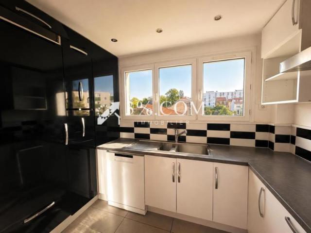 APPARTEMENT 60 M2 BALCON CAVE JARVILLE LA MALGRANGE